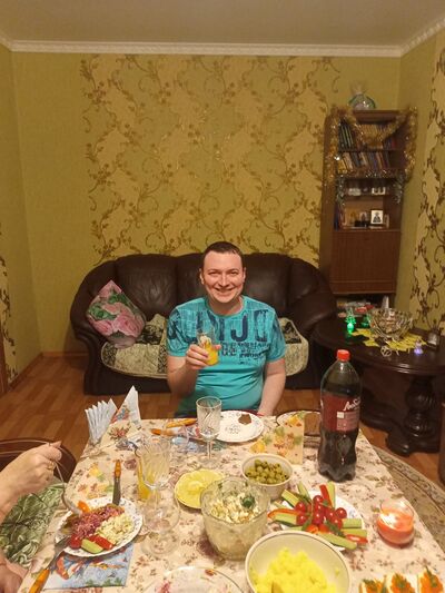  ,   Alexander, 37 ,   ,   , c 