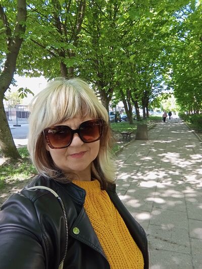  ,   Lana, 52 ,     , c , 