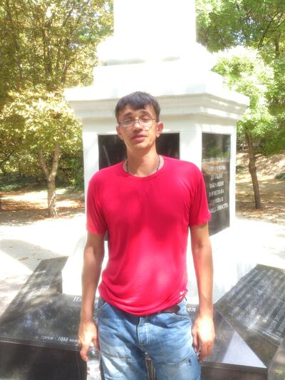  ,   Oleg, 54 ,  