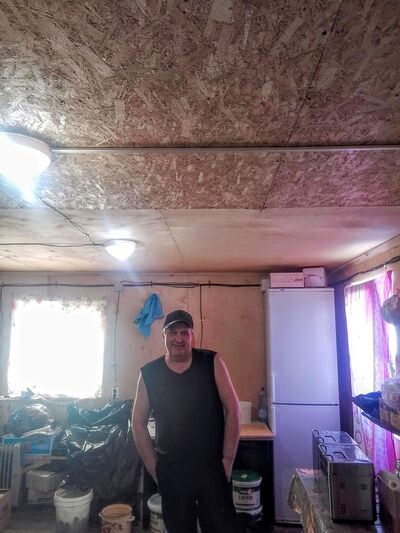  ,   Cergey, 58 ,   ,   , c 