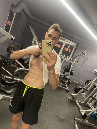  ,   Victor, 29 ,   ,   