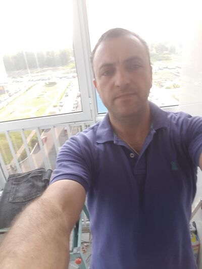  ,   Armen, 46 ,   ,   