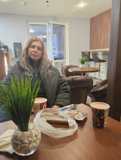  ,   M, 53 ,   c 