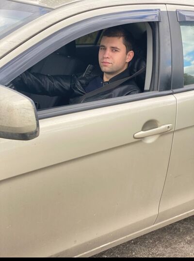  ,   Artem, 29 ,   ,   