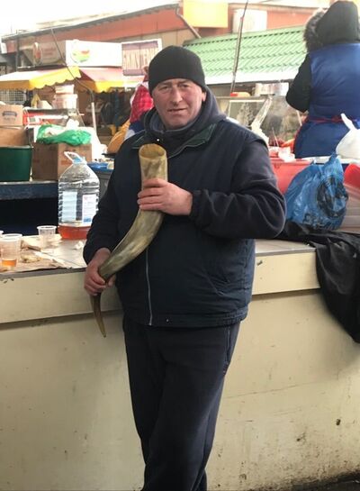  ,   Omari, 61 ,   ,   