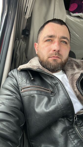  ,   , 37 ,   c 