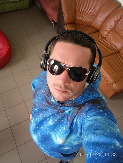  ,   Eduard , 43 ,   ,   , c 