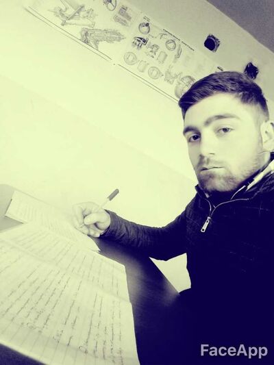  ,   Davo, 32 ,   ,   , c 