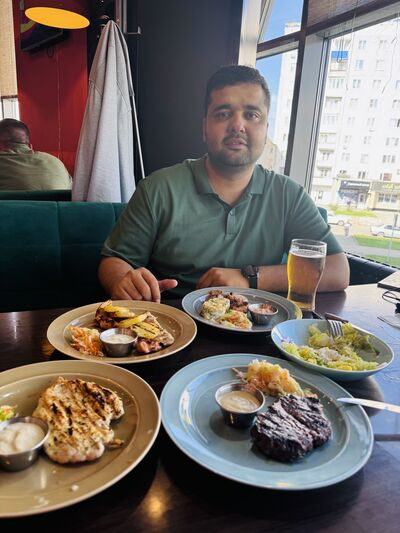  ,   Hamid, 33 ,   ,   , c , 