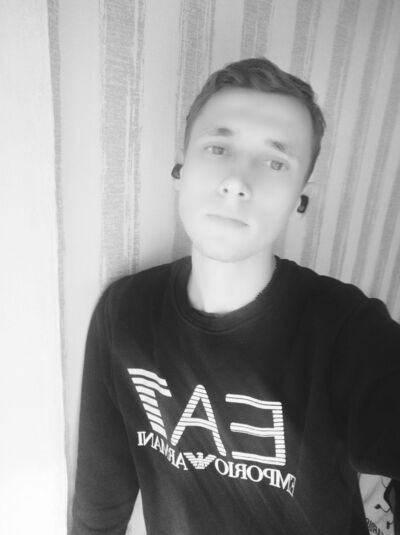  ,   Vladislav, 29 ,   ,   