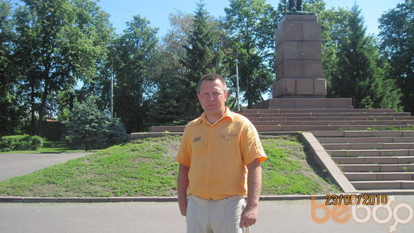  ,   Oleg, 49 ,  
