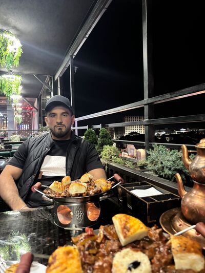  ,   Mustafa, 28 ,   ,   