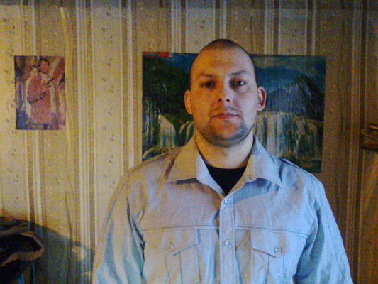  ,   Olegs, 44 ,  