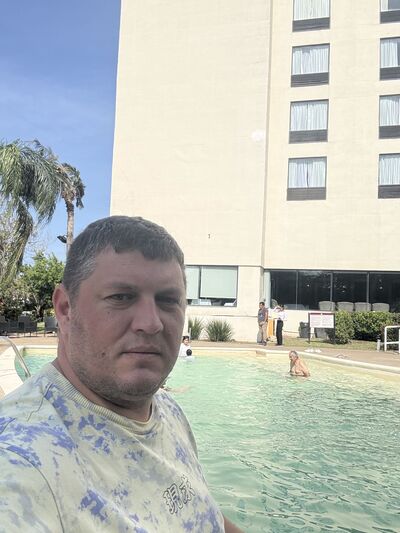  ,   Andrey, 38 ,   ,   