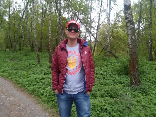  ,   Piter, 33 ,   