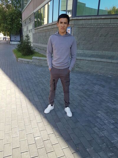  ,   Ulan, 28 ,   ,   , c , 