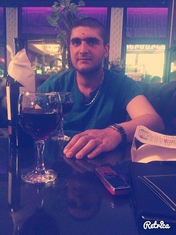  6747440  Arsen, 31 ,    