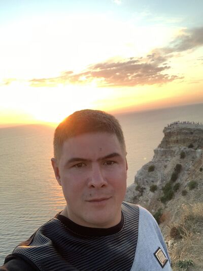  ,   Mihail, 33 ,   ,   
