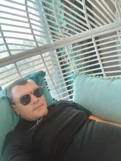  ,   Vadim, 40 ,   ,   