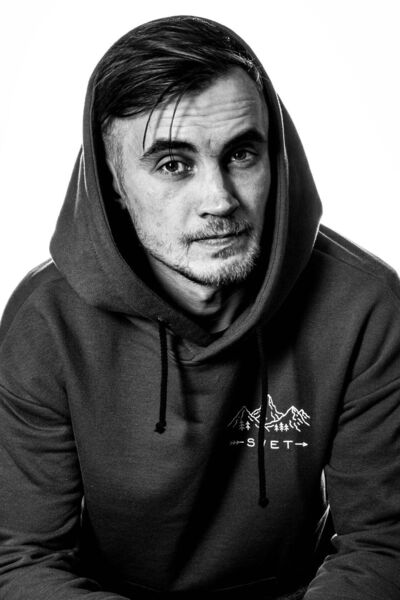 ,   , 33 ,   