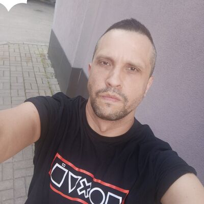  -,   Alex, 40 ,   ,   