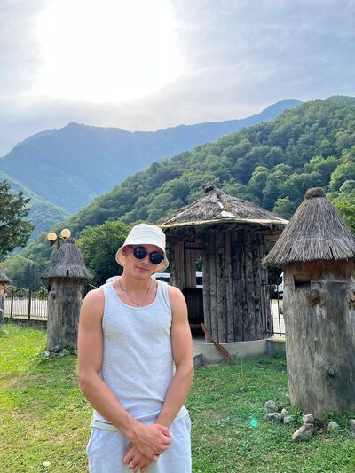  ,   Matthew, 25 ,   ,   