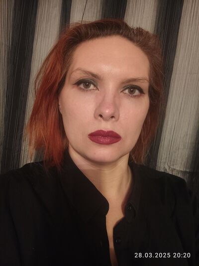  ,   Pani Oksana, 35 ,     , c 