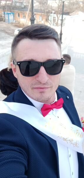  ,   Vladimir, 42 ,   ,   , c , 