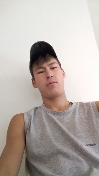  ,   Kuba, 28 ,   ,   , c 