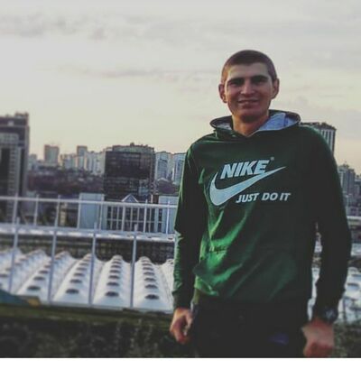  ,   Oleg, 25 ,   ,   , c 