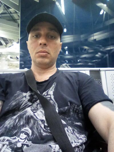  ,   Vladimir, 39 ,   c 
