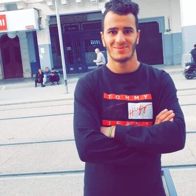  -,   , 32 ,  