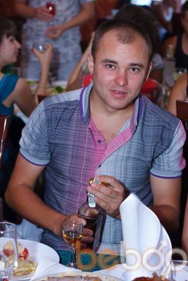  ,   Mike, 37 ,   