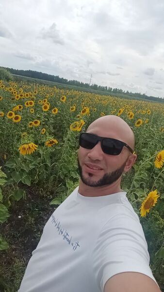  ,   Ruslan, 41 ,   ,   