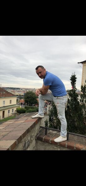  ,   Stas, 41 ,   ,   