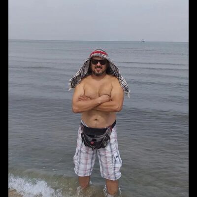  --,   Emil, 49 ,   ,   , c 