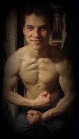  4187220  Aleksandr, 32 ,    