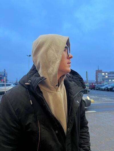  ,   , 25 ,   ,   
