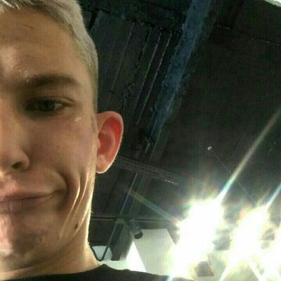  -,   , 21 ,  