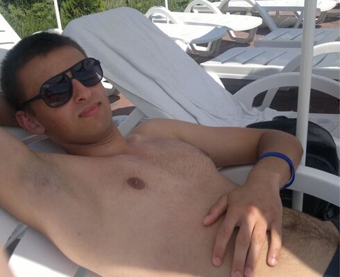  ,   Misha, 33 ,  