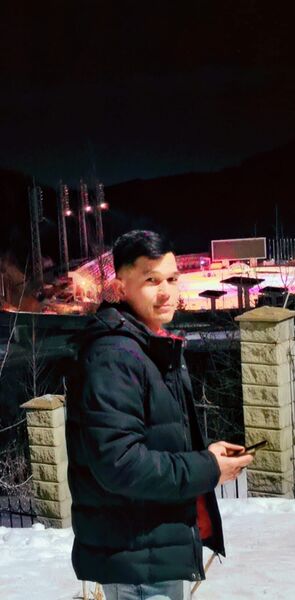  ,   Amir, 25 ,   ,   