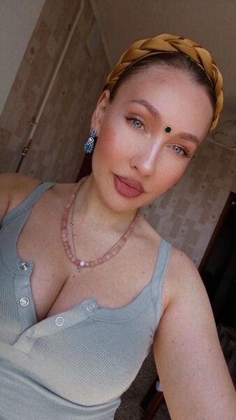  ,   AKSINIA, 34 ,   ,   , c , 