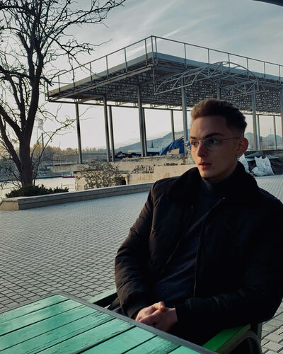  ,   Emil, 23 ,   ,   