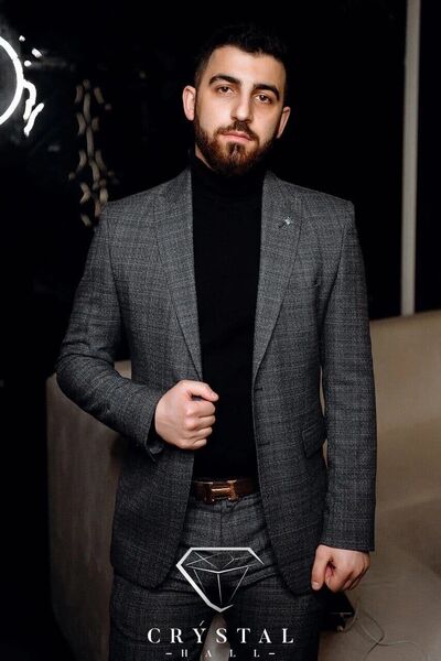  ,   Tony, 31 ,   ,   