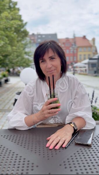  -,   Anzhela, 55 ,   ,   , c 