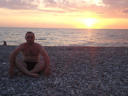  ,   Lazare, 39 ,   