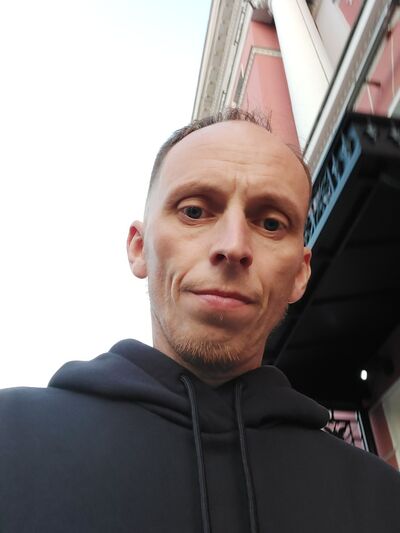  ,   Aleksandr, 42 ,   ,   