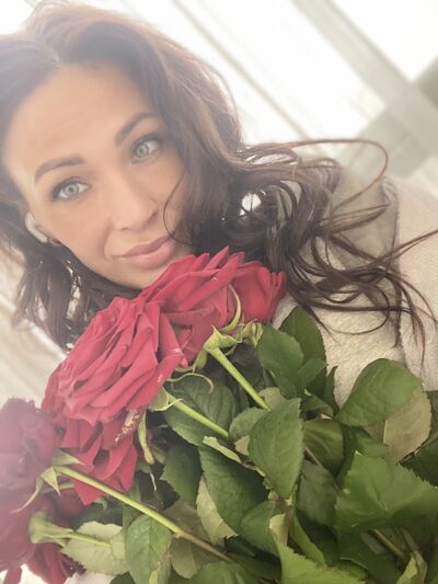  ,   Anna, 35 ,     , c , 