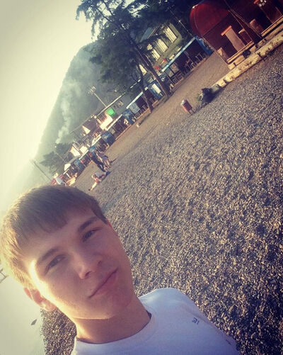  ,   Pavel, 26 ,   ,   , c 
