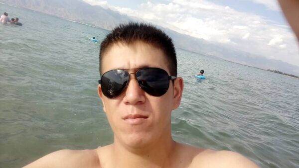  ,   Nurbek, 35 ,   ,   , c 